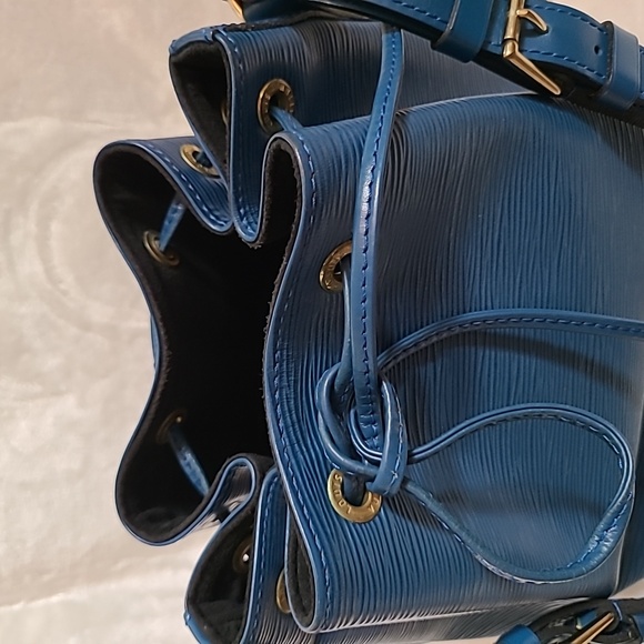 LOUIS VUITTON EPI NOE (CLEARANCE!!!) - Picture 8 of 14